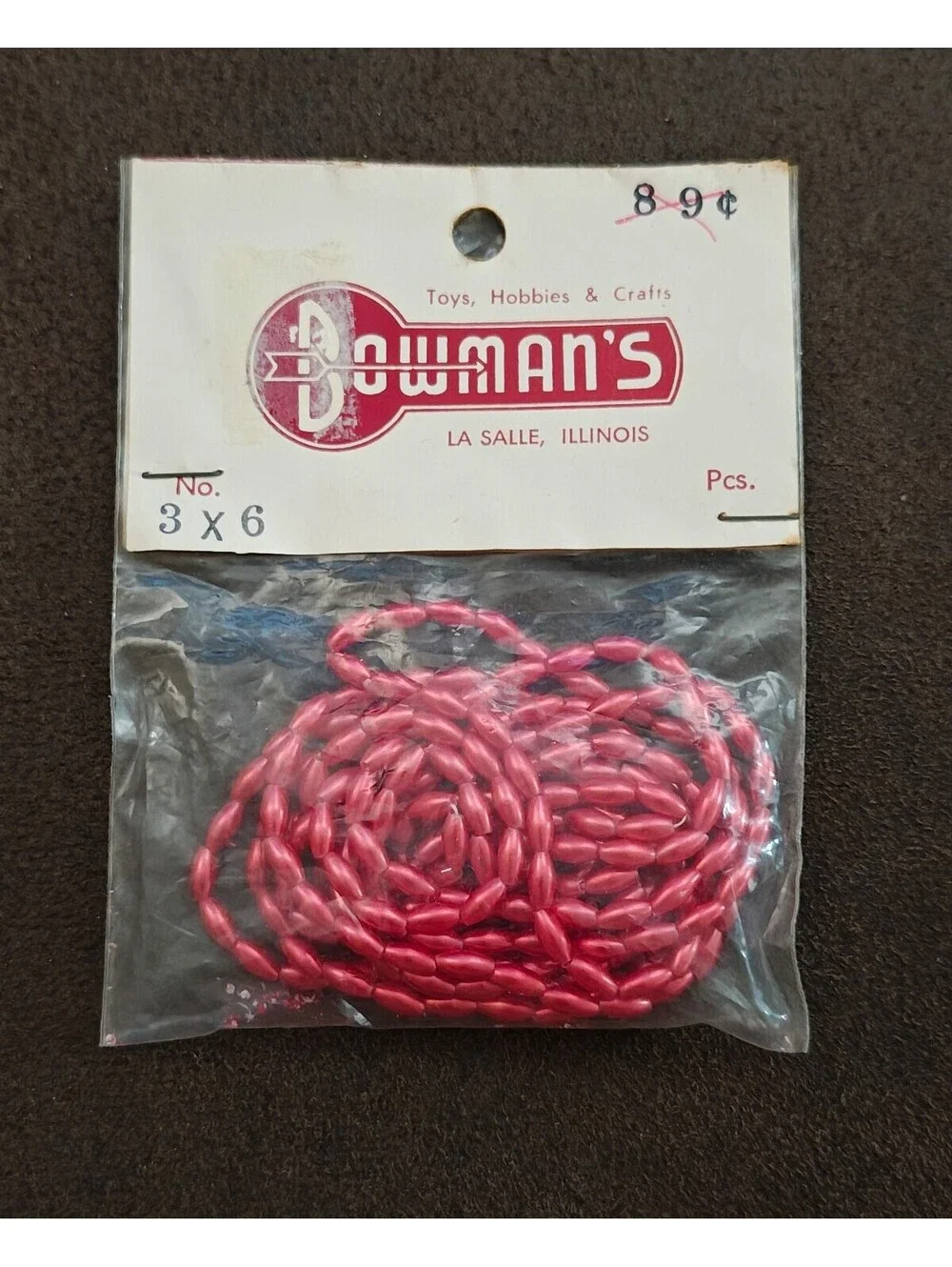 1960s/70s Pack Of Bowman's Brand Plastic Craft Beads From Lasalle Illinois NOS